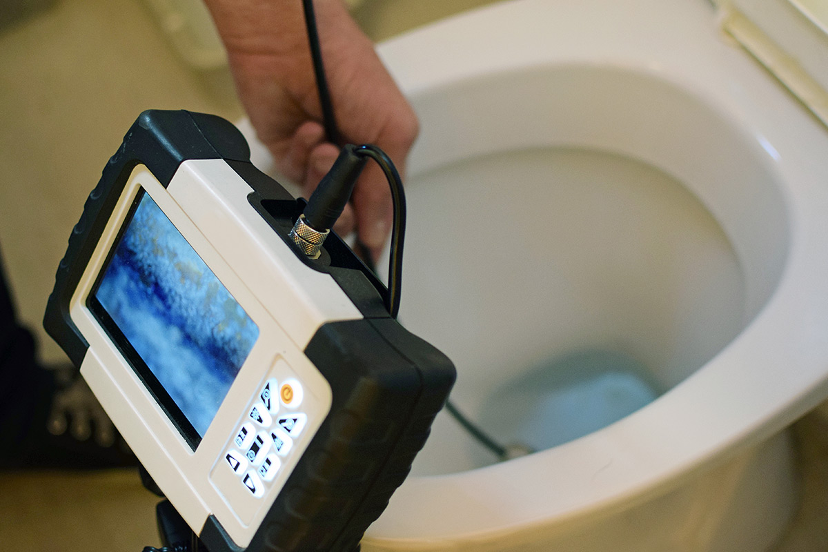 Desentupimento de sanitas e lava-loiças